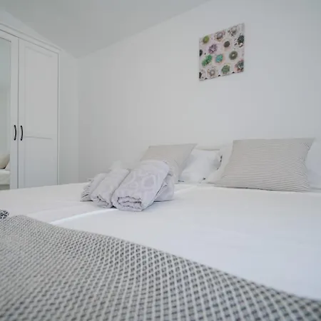 Apartmán Summerhouse *